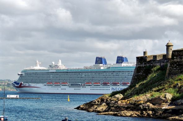 El puerto de La Coruña aumenta pasajeros de cruceros un 8%