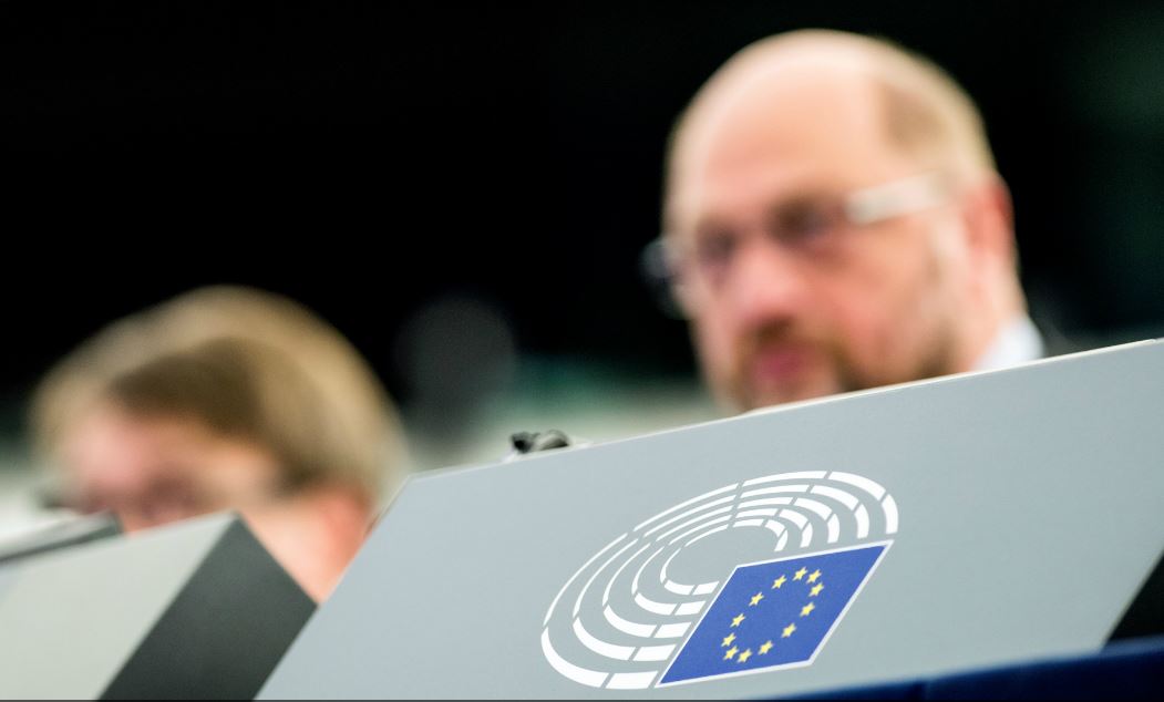 El Parlamento Europeo reclama medidas que frenen el poder de los gigantes de Internet