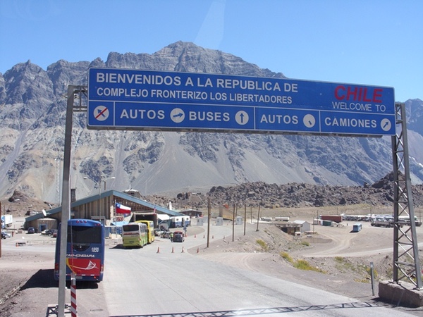 Chile amplía frontera con Argentina