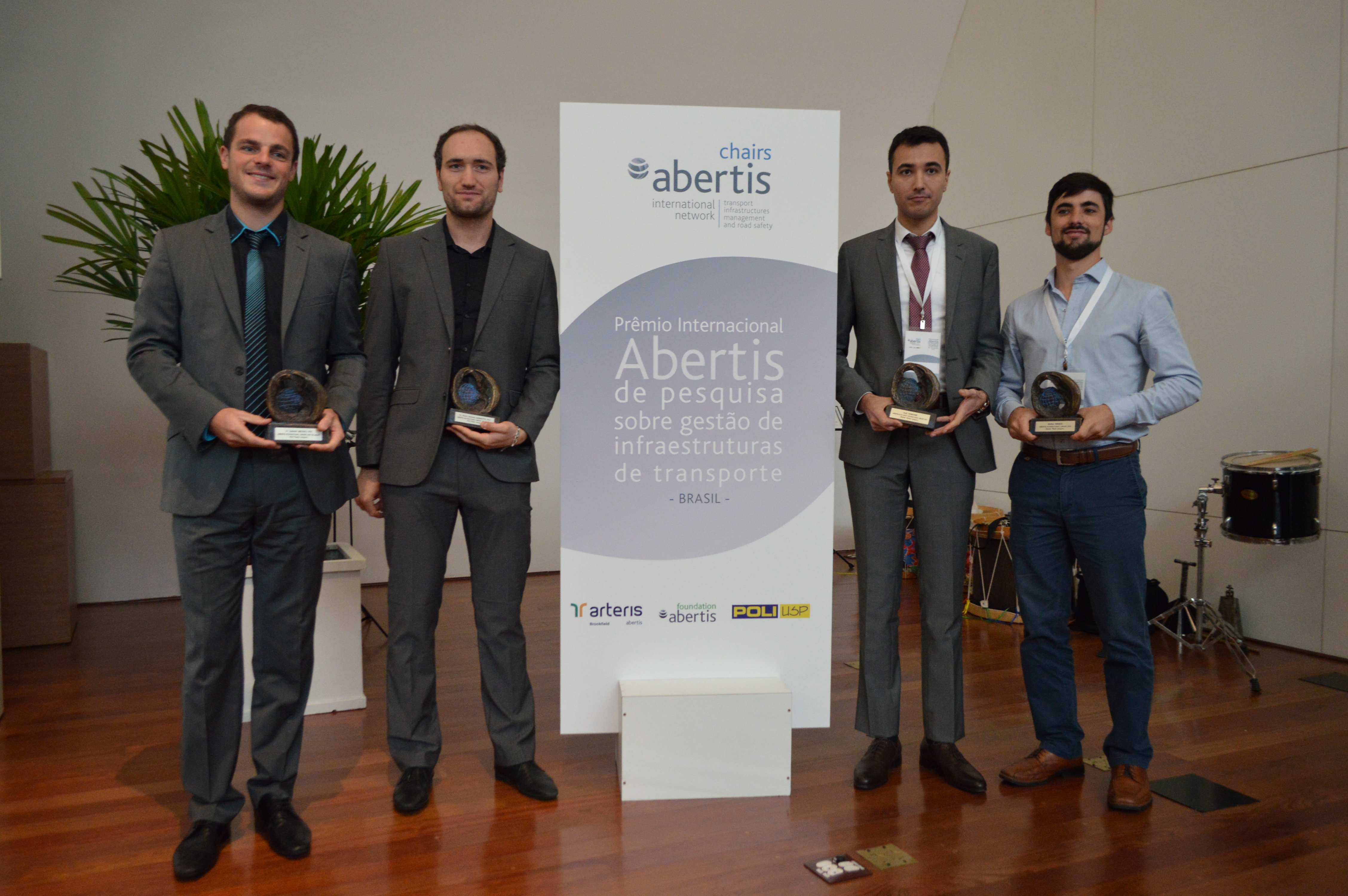 Cátedras Abertis entrega su Premio Internacional de Seguridad Vial