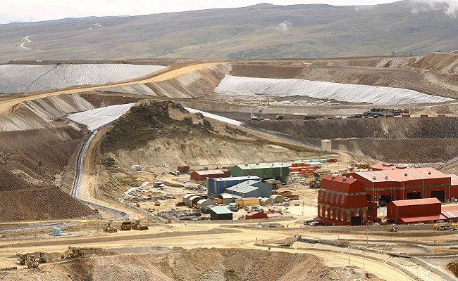 Más de 20 empresas compiten por explotar la mina de cobre Michiquillay en Perú