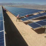 Chile destaca que la planta solar de Acciona en Atacama evitará la emisión de miles de toneladas de CO2