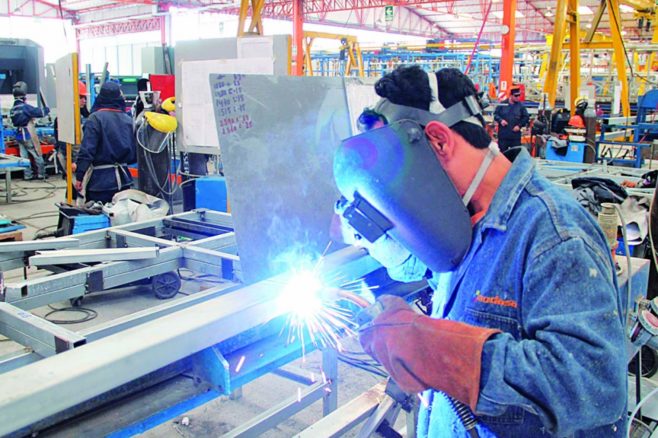 La actividad industrial de Argentina creció 1,8% en 2017