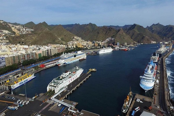 Puerto de Tenerife sobrepasa la media del sistema portuario con catorce tráficos