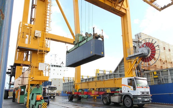Autoridad Portuaria de Huelva aumenta un 38% tráfico de contenedores hasta agosto