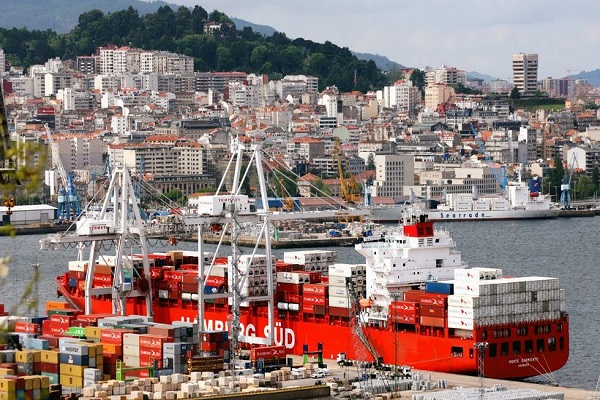 Puerto de Vigo mueve 2.781.227 toneladas de mercancía hasta agosto