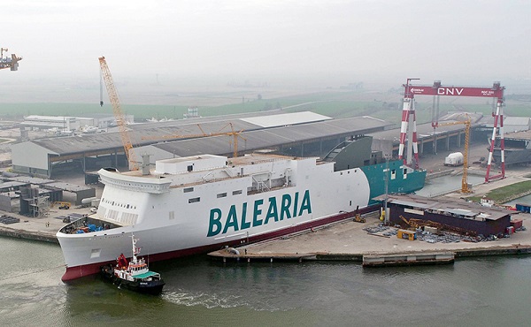 Baleària progresa en su proyecto para incorporar dos ferries de GNL