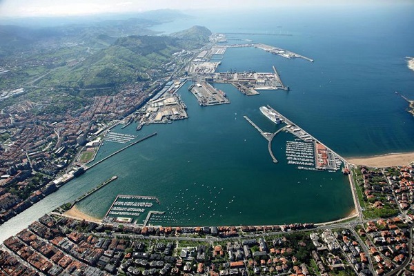 Puerto de Bilbao otorga la pavimentación de los muelles AZ-2 y AZ-3