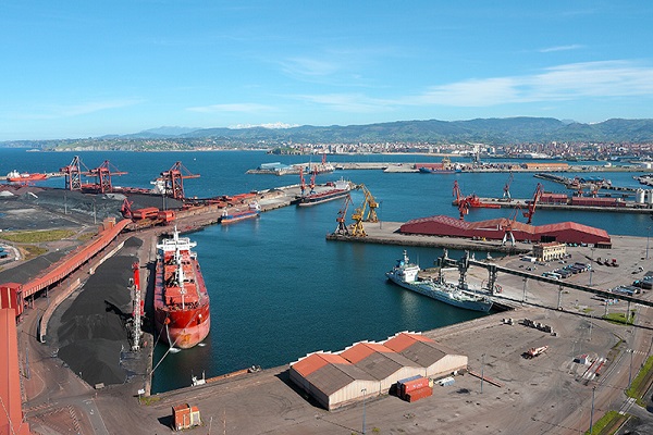 Puerto de Gijón registra récord de contenedores