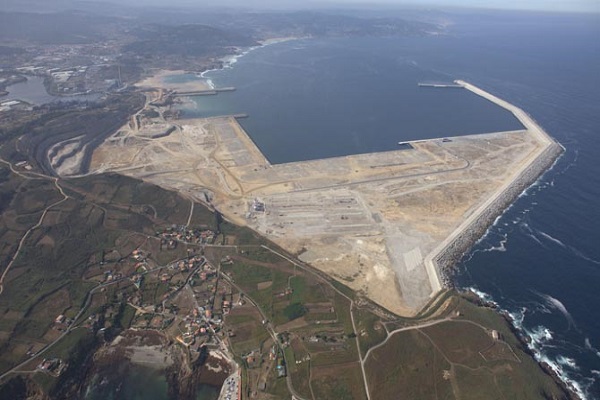 Puerto de La Coruña extiende concesión 2.300 metros cuadrados en Punta Langosteira