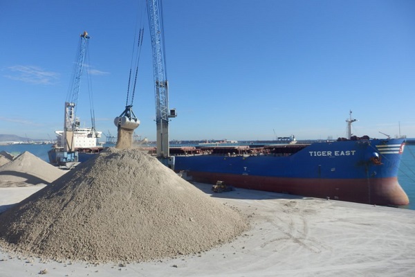 Puerto de Castellón manipula más de 1,5 millones de toneladas en febrero