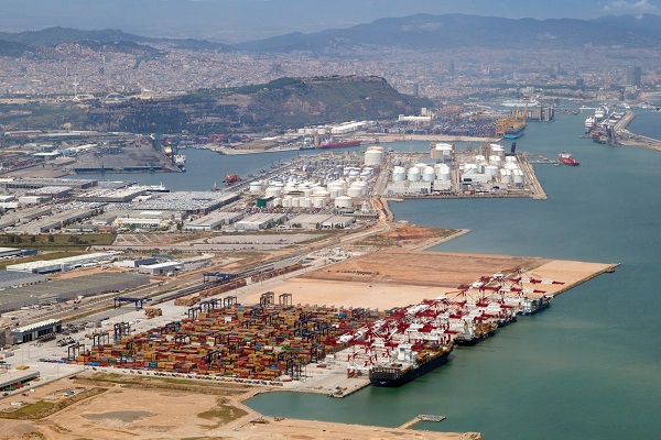 Puerto de Barcelona vuelve a intentar licitar su plan estratégico