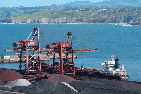 Puerto de Gijón adaptará sus instalaciones para el tráfico de graneles sólidos