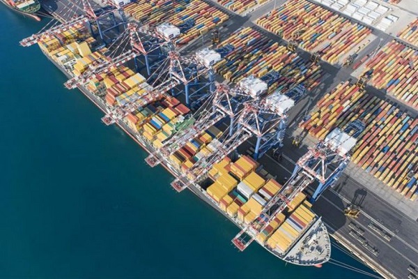Maersk se añade a CMA-CGM y MSC en comprar contenedores inteligentes