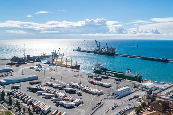 Puerto de Motril habilitará nuevas zonas portuarias para mejorar su seguridad