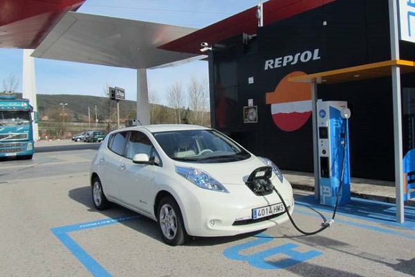España puntos de recarga coches eléctricos