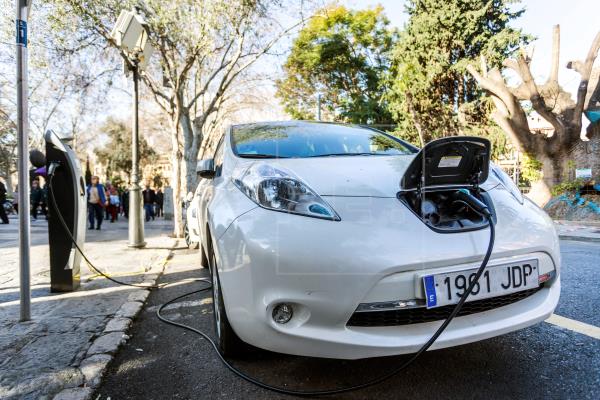 Venta coches eléctricos España julio 2019