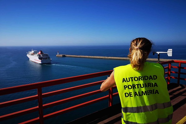 Puerto de Almería aumenta 4,23% tráfico de pasajeros y vehículos en la OPE