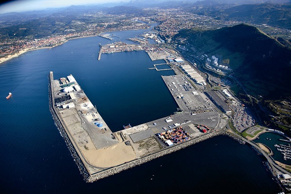 Puerto de Bilbao concede renovación del almacén de graneles sólidos en Muelle AZ-1
