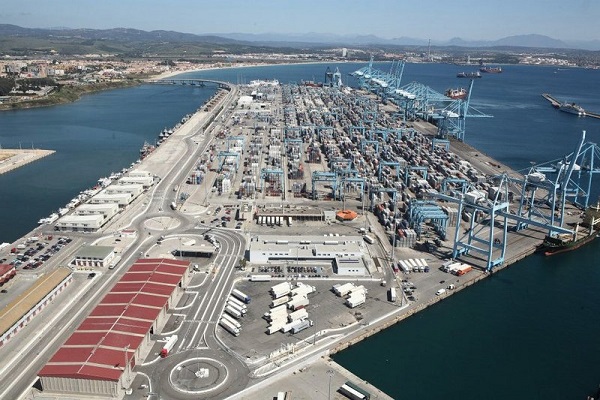 Puertos de Algeciras y Ceuta trabajan para enriquecer tráfico del Estrecho