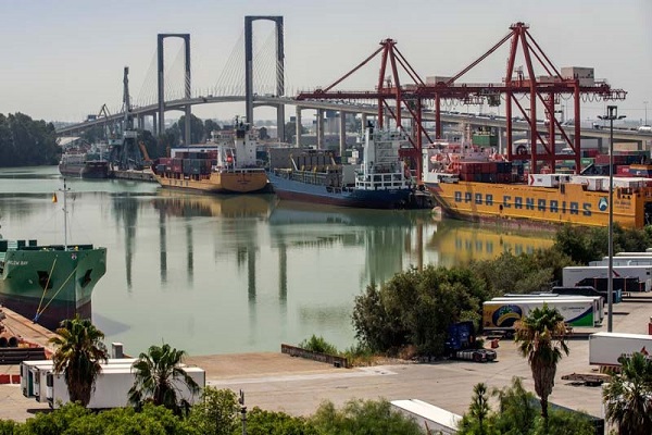 El puerto de Sevilla presenta su Plan de reactivación económica