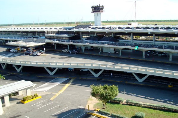 aeropuerto internacional de Las Américas