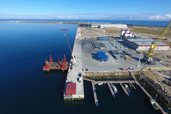 El puerto La Coruña estrena su nuevo tramo de muelle en Puerto Exterior