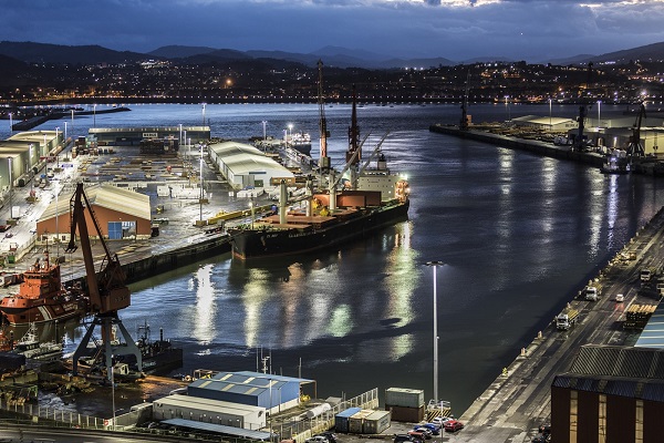 El Puerto de Bilbao comienza a realizar un plan estratégico de descarbonización