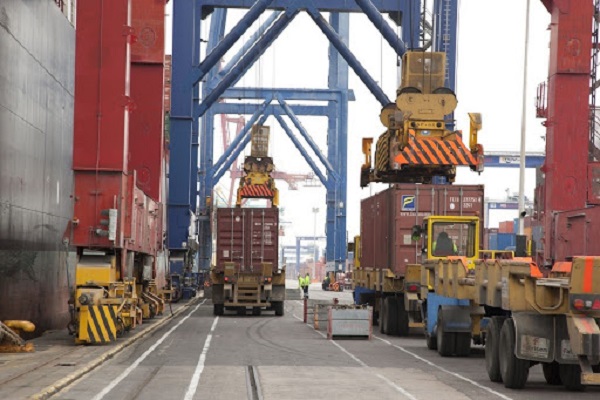 Puerto de Las Palmas contará con un centro logístico de transportes