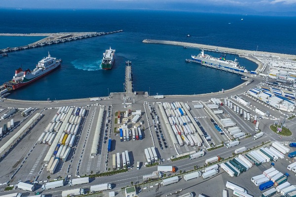 El Puerto de Tánger-Med sobrepasa los 5,7 milllones de TEUs en 2020
