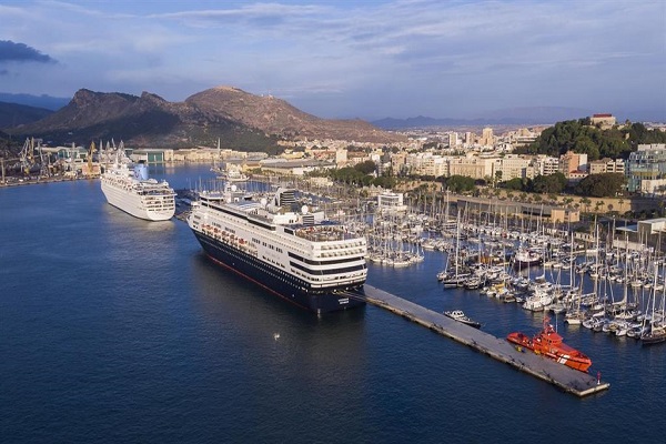 Puerto de Cartagena acogerá ocho escalas de cruceros en julio