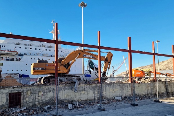 El Puerto de Almería comienza la construcción del nuevo edificio policial