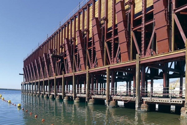 El Puerto de Almería otorga las obras de cimentación del Cable Inglés