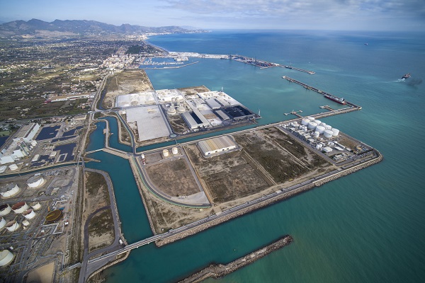 El Puerto de Castellón estudiará los límites operacionales de los muelles