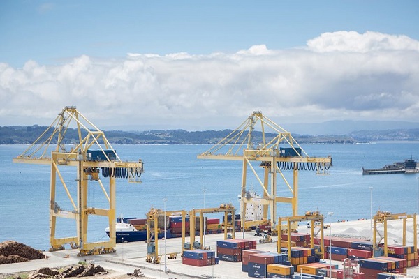 X-Press Feeders lanza nueva conexión de contenedores entre Ferrol y Algeciras