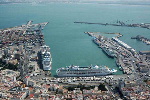 El Puerto de Cádiz fortalece su estrategia comercial para recibir tráficos