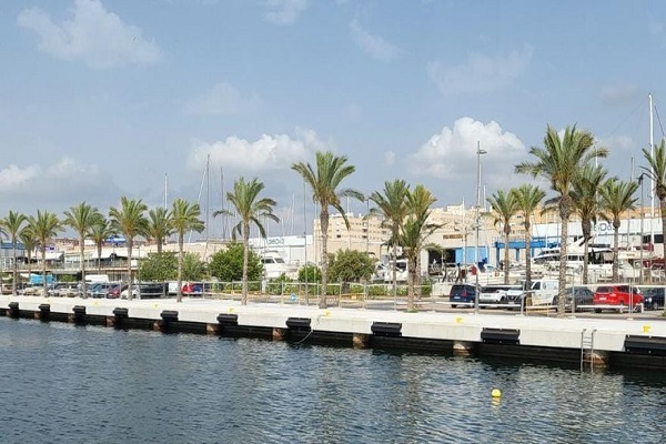 El Puerto de Alicante finaliza las obras de refuerzo de la dársena pesquera