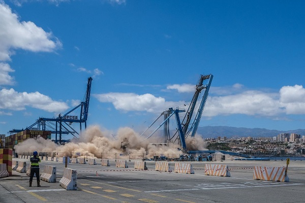 Opcsa renueva sus grúas en el Puerto de Las Palmas