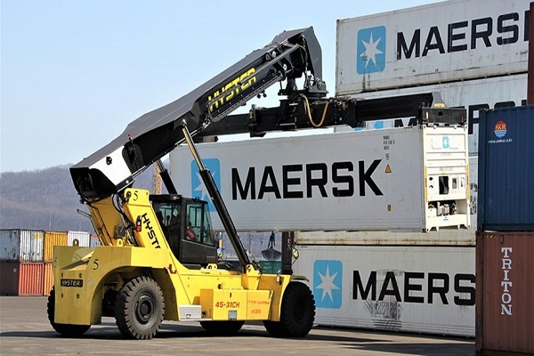 Maersk lanza nuevo servicio intermodal de perecederos entre España y Reino Unido