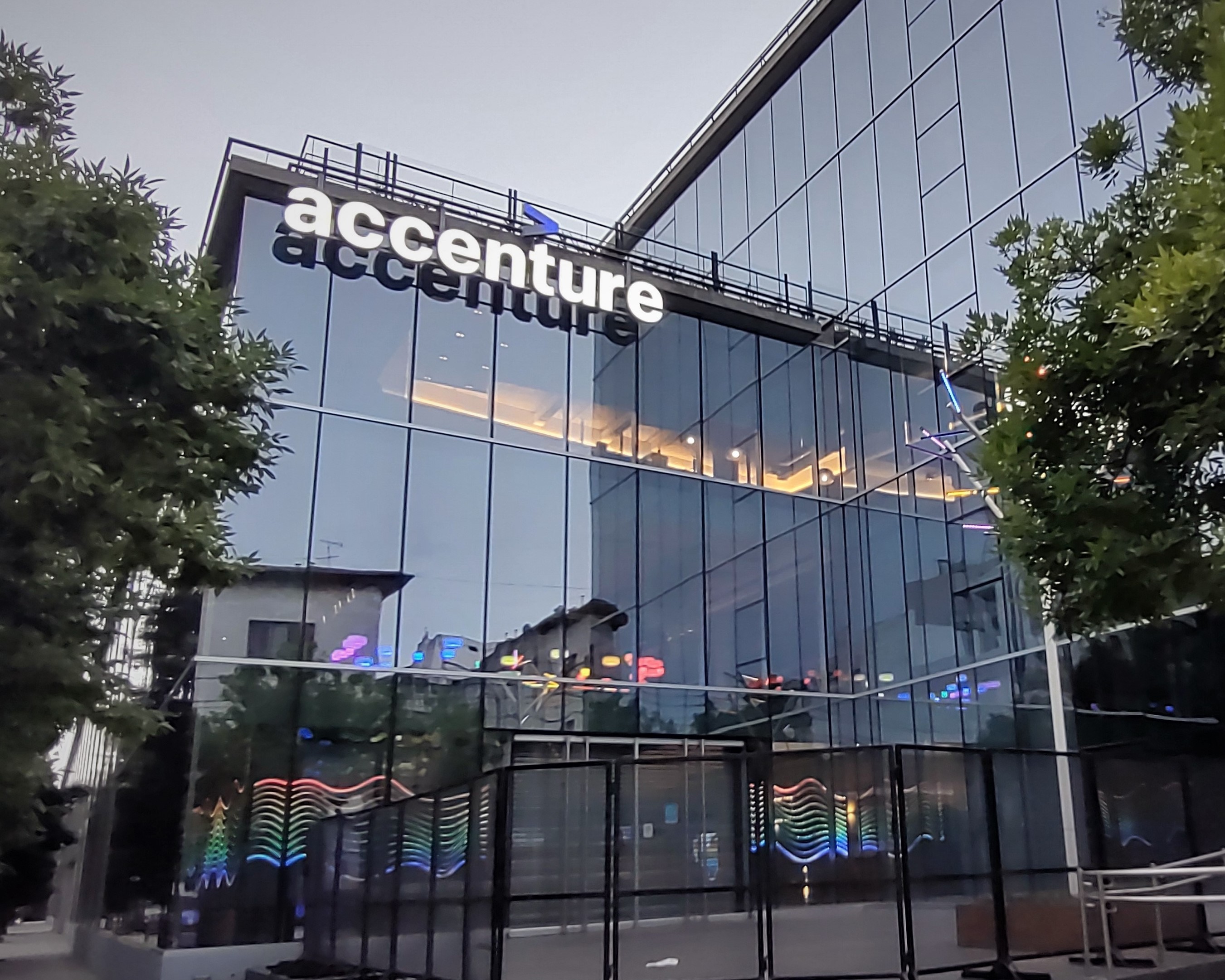 Accenture compra la firma catalana Oasys