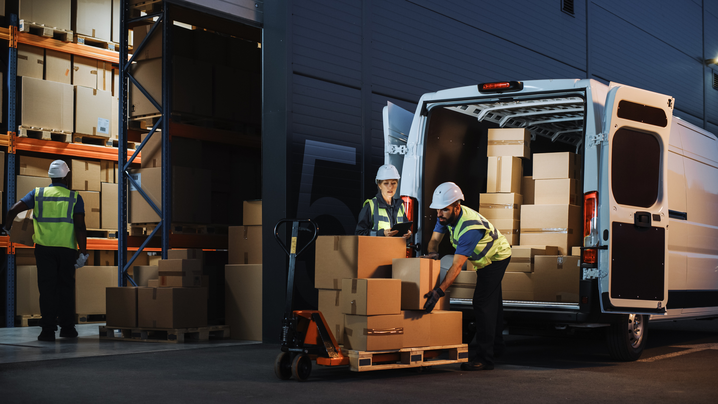 El 51% de los trabajadores de logística y transporte supera los 45 años