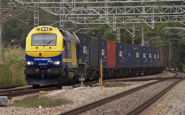 CMA-CGM une Valencia y Murcia en su nuevo servicio ferroviario