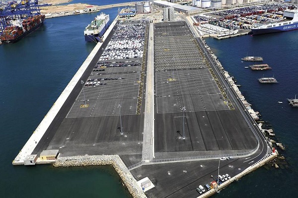 El Puerto de Valencia instalará un silo de vehículos en la terminal pública de pasajeros