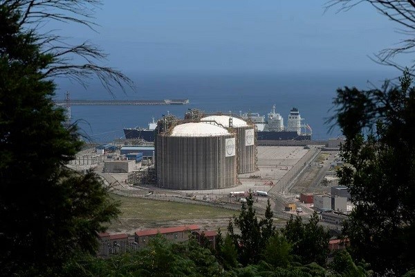 Endesa gestionará la planta de GNL de El Musel en el Puerto de Gijón