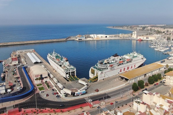 El Puerto de Santander aumenta los tráficos un 11,6% en el primer semestre