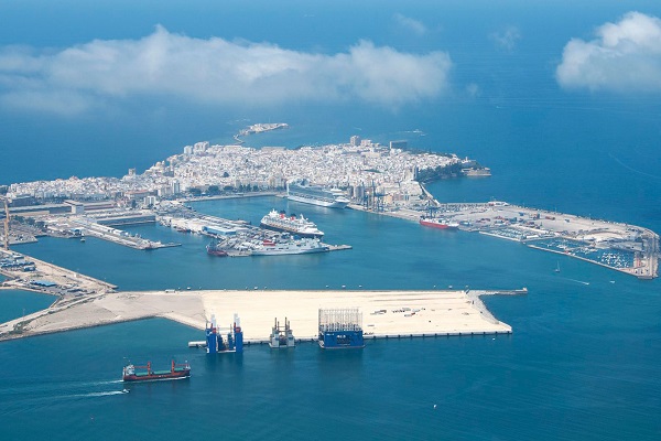 El Puerto de Cádiz maneja nueve ofertas para ejecutar los accesos a la nueva terminal de contenedores