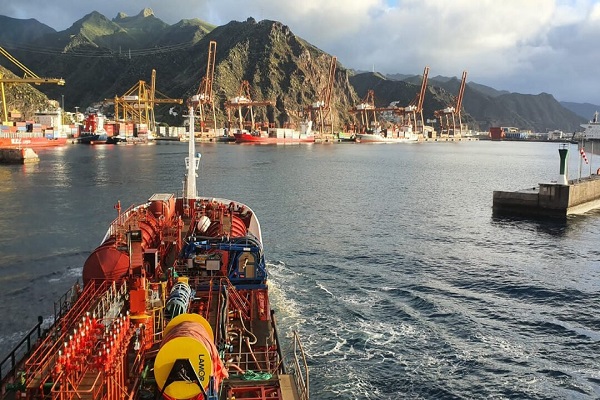El Puerto de Tenerife contrata asistencia para medir su huella de carbono
